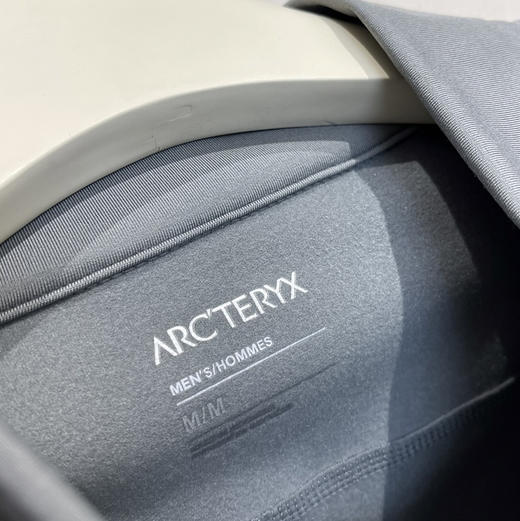 鸟家RHO LT zip半拉链加绒长袖衫打底衫012702 商品图2