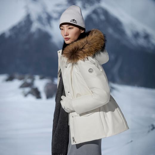 波司登品质极寒高蓬鹅绒奢华毛领2025冬新款羽绒服女收腰修身优雅 商品图0