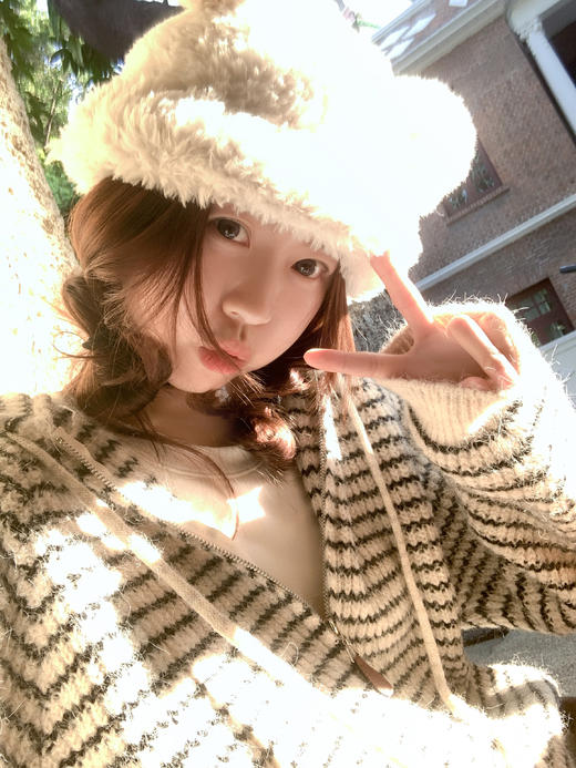 <曾小咸推荐> 2.5 现货秒杀 ！微信超特价！条纹连帽毛衣外套 日常209.99 立减120 秒杀89.99！！ 商品图8