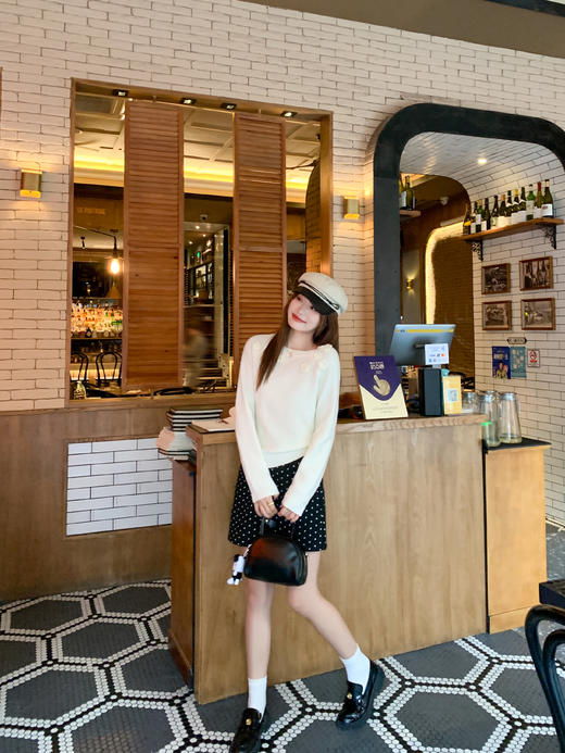 <曾小咸推荐> 2.5 现货秒杀 ！微信超特价！韩系立体花朵斜肩针织衫 日常179.99 立减90 秒杀89.99！！ 商品图12