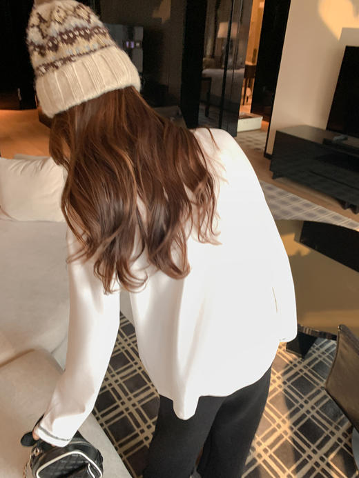 <曾小咸推荐> 2.5 现货秒杀 ！微信超特价！设计感长袖t恤 日常149.99 立减80 秒杀69.99！！黑色磨毛休闲裤秒杀79.99！ 商品图9