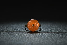 八韵璇华——清瓜棱南红玛瑙戒指