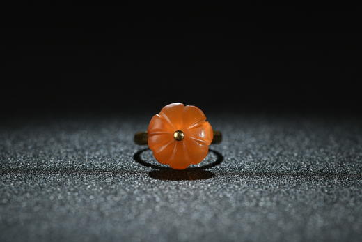 八韵璇华——清瓜棱南红玛瑙戒指 商品图0