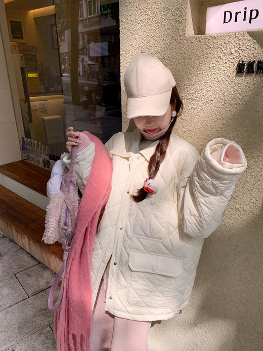 <曾小咸推荐>2.4现货秒杀 ！微信超特价！翻领菱格薄棉外套 日常259.99 立减110 秒杀149.99！！ 商品图8