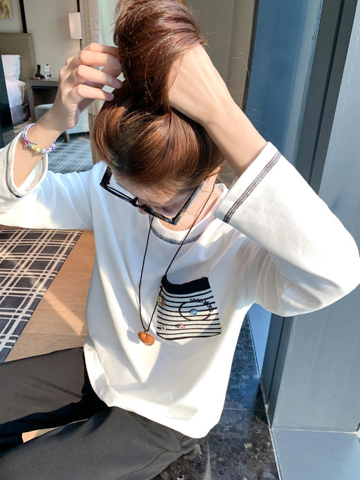 <曾小咸推荐> 2.5 现货秒杀 ！微信超特价！设计感长袖t恤 日常149.99 立减80 秒杀69.99！！黑色磨毛休闲裤秒杀79.99！ 商品图8