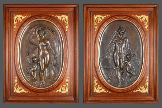 【已售】独角鹿西洋古董19世纪法国出品卷叶纹铜鎏金精雕装饰硬木画框古典神话主题青铜浮雕壁挂画一对 商品图0