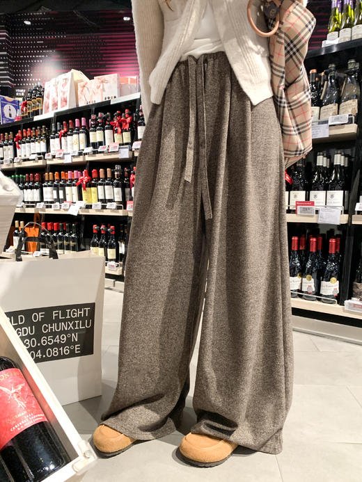 <曾小咸推荐>2.3现货秒杀 ！微信超特价！韩系牛角扣毛衣开衫 日常169.99 立减80 秒杀89.99！！休闲裤 秒杀79.99！！ 商品图9