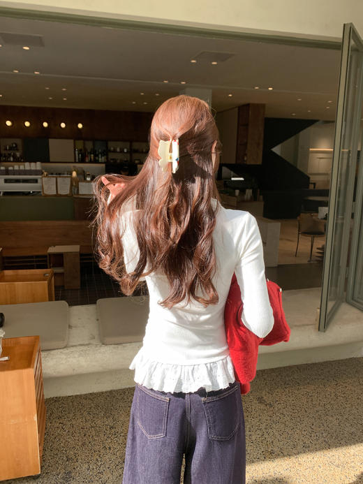 <曾小咸推荐>2.6现货秒杀 ！微信超特价！韩系蕾丝花边打底衫 日常119.99 立减60 秒杀59.99！！ 商品图5