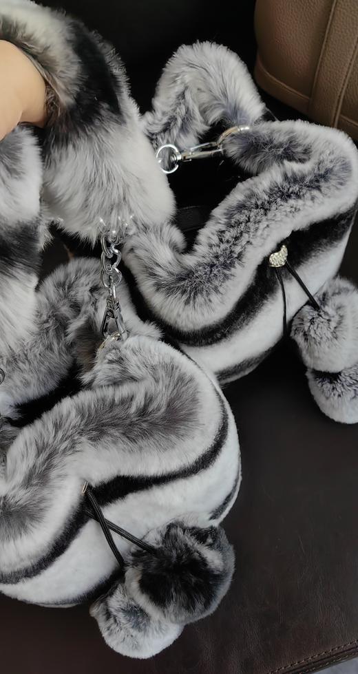 真皮草进口獭兔毛龙猫钱袋包单肩斜挎手提均可 商品图9