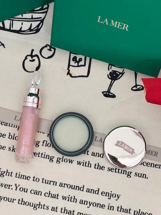 F012827女孩子随心的爱心礼盒！唇部两件套 商品图7