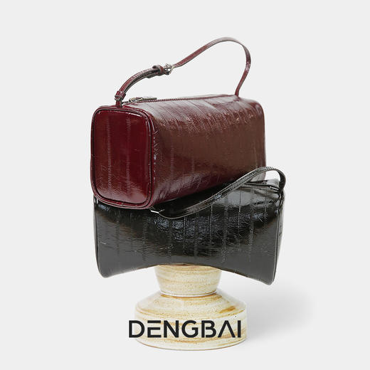 登白DENGBAI 头层鳗鱼纹牛皮笔筒包手提可斜挎DB1233 商品图0