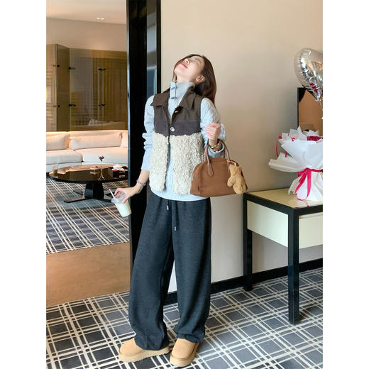 <曾小咸推荐>2.7现货秒杀 ！微信超特价！2色韩系抽绳休闲裤 日常189.99 立减100 秒杀89.99！！ 马甲 秒杀129.99！！ 商品图4