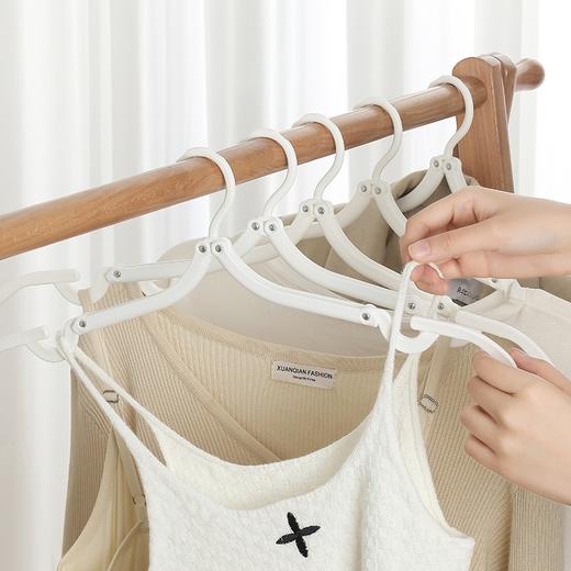 【折叠衣架/旅行牙刷/免洗洗手消毒液】口袋旅行  衣架牙刷消毒液 商品图1