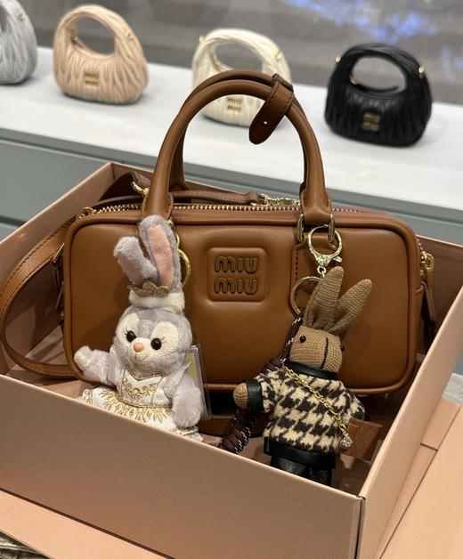 Miu家一包难求保龄球纯皮单肩斜挎包 商品图5