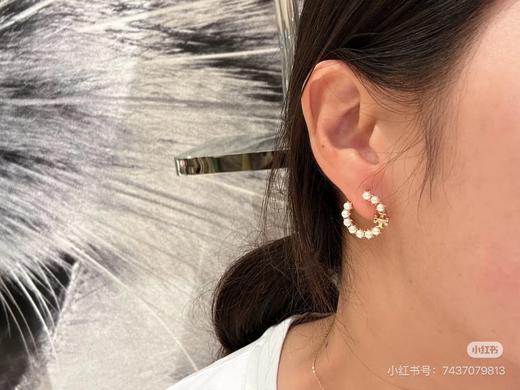 TB 巨美珍珠花环C字耳环耳钉 商品图5