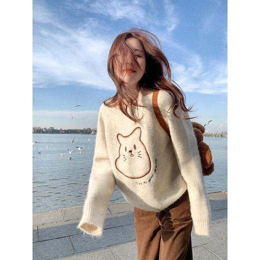 <曾小咸推荐>3.19现货秒杀 ！微信超特价！韩系刺绣毛衣 日常189.99 立减100 秒杀89.99！！复古七分休闲裤 秒杀79.99！！ 商品图1