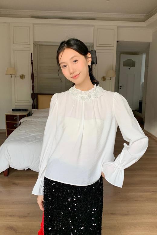ANSUABEL 甜美立体花朵温柔气质白衬衫 21896 商品图2