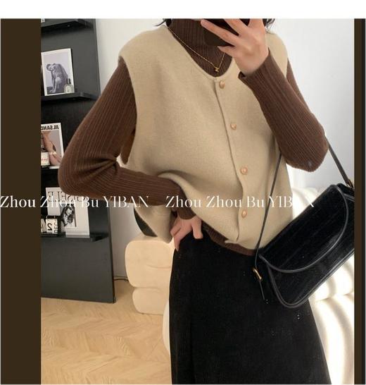 法式复古小金扣圆领针织马甲 宽松韩系百搭温柔显瘦秋冬叠穿毛衣 商品图1