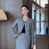 SC1A01_月魄色_上衣_春秋_圆领单排扣收腰短款小香风长袖_高级女装_BERNIEELEN 伯妮斯茵 商品缩略图5