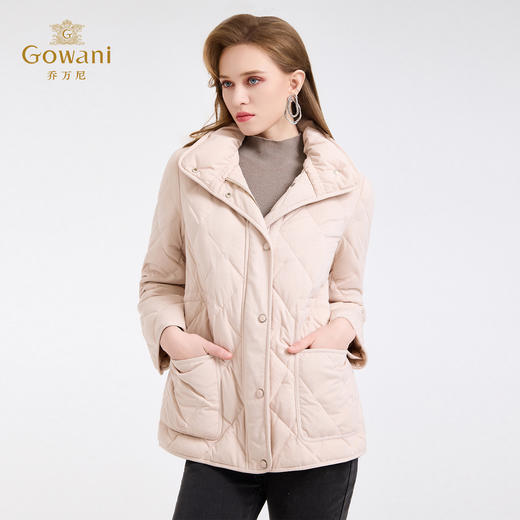 【鹅绒】乔万尼新品休闲绗缝抽绳收腰翻领简约白鹅绒短款羽绒服ED4T839 商品图2