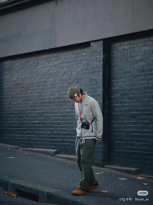 F012804秋冬新品纯色舒适保暖立领拉链抓绒衣外套 商品图8