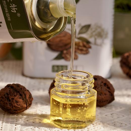 010核桃油 低温物理榨取 保留核桃原生营养 婴幼儿特别适合 原料有机加010营养补充 商品图6