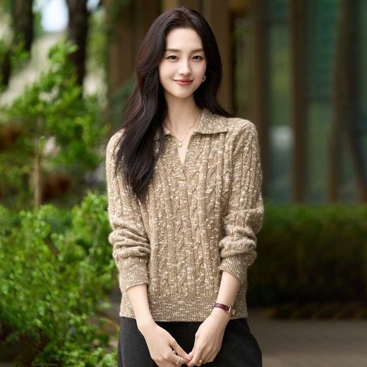 「自」全新升级【铂金会员266/天猫359/差价93】(21623)洛诗琳邓肯大肚纱POLO领纯色毛衫2025冬季加厚宽松百搭气质绞花上衣 商品图3