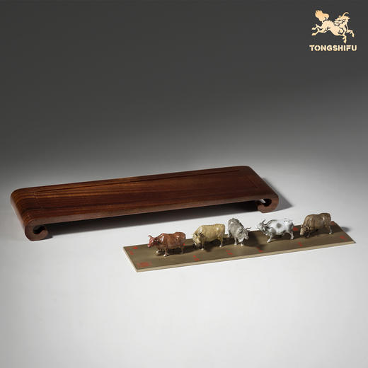 铜师傅 见微系列《五牛迎福》办公室铜牛摆件 家居装饰工艺品 商品图3