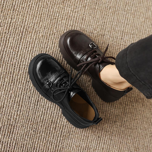 阿么手工女鞋学院风系带小皮鞋女新款百搭扣带圆头复古乐福鞋6CM 商品图4