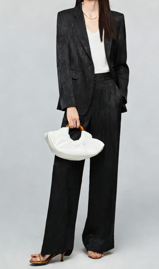 SC1A05_漆黑色_上衣外套_春秋_翻领暗纹提花肌理感收腰西装_高级女装_BERNIEELEN 伯妮斯茵 商品图1