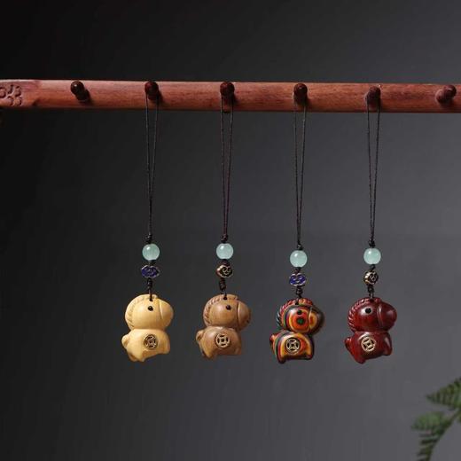 「9.9到手！4色可选」彩虹木绿檀木马上有钱手机挂件卡通创意国潮木质钥匙扣挂时尚饰品 商品图0