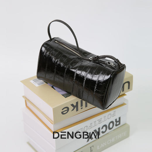 登白DENGBAI 头层鳗鱼纹牛皮笔筒包手提可斜挎DB1233 商品图2