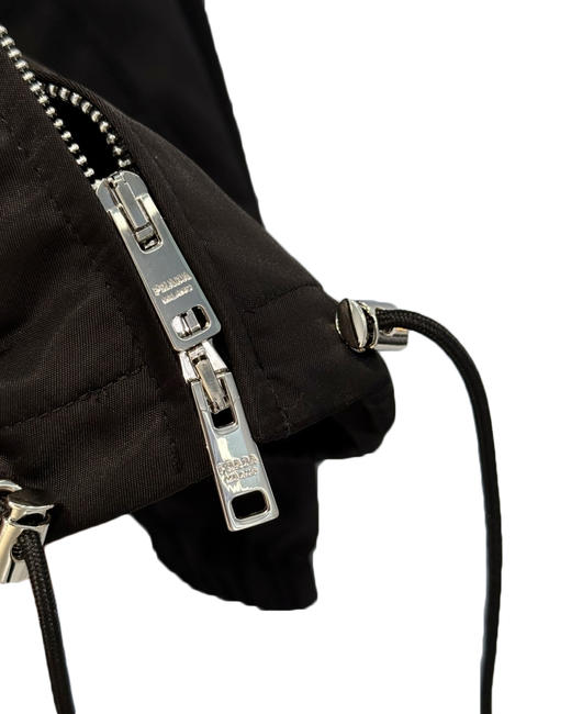 女款尼龙短款连帽外套he020 商品图2