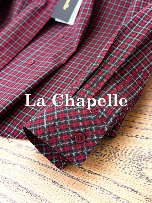 专柜实拍【100%全棉+刺绣徽章】拉夏贝尔/La Chapelle文艺风！挺括有型气质翻领刺绣徽章复古格纹设计百搭叠穿衬衣 商品图5