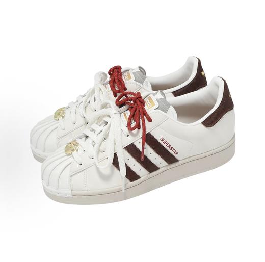 莆田大厂出品 1∶1细节还原 Adidas Originals Superstar2CNY新年款马年限定百搭复古板鞋 红金点缀超有氛围 新年氛围感焊在脚上~ 商品图2