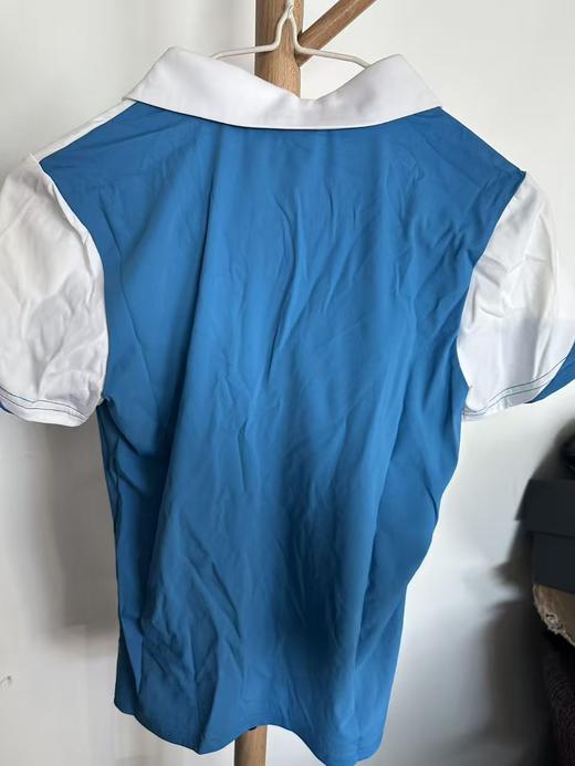 全新百乐图女士蓝白拼色短袖S码秒杀价68元 商品图2