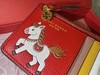 迎财神~Tory Burch 生肖小马卡包~ 马年一整年钱多多！一抹正红撞色萌趣小马，新年氛围感直接拉满～ 商品缩略图5
