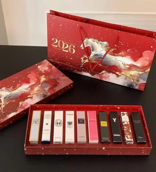 【美丽全开】2026马年限定十全十美香氛礼盒 内含10支10ml香水小样 随机搭配香型 盲盒开箱超惊喜 商品图0