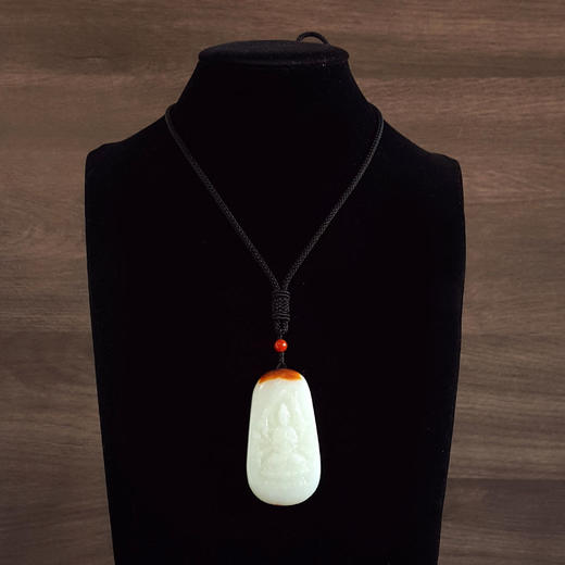 【天然正品】天然新疆料细腻油润度佳黄铭玉雕千手观音平安无事牌和田玉吊坠项链64.7*35.3*14.1MM（皆取最大值）090126NJT45 商品图10