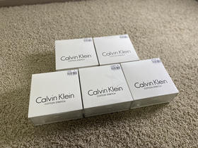 原单正品 ck女款内衣套装。

数量不多 随时下架。

热感肌肤，五个色。尺码S M L