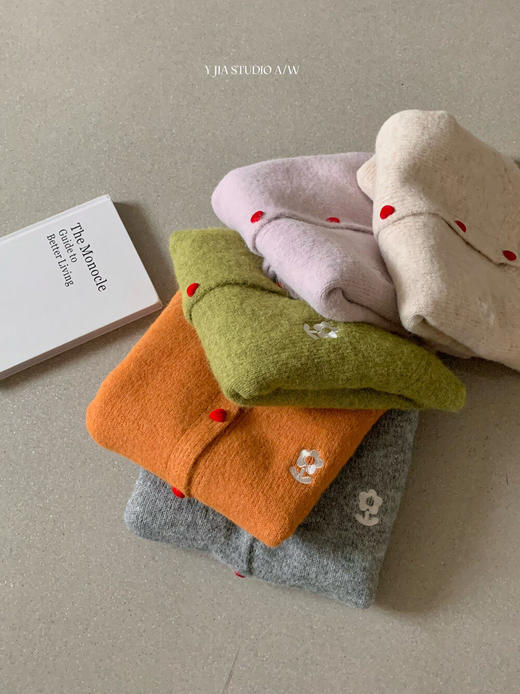 老米优品🎈 3月8日起发货！《带披肩！刺绣小花朵爱心扣针织开衫》含9.4%绵羊毛，柔软亲肤，保暖舒适。 商品图8