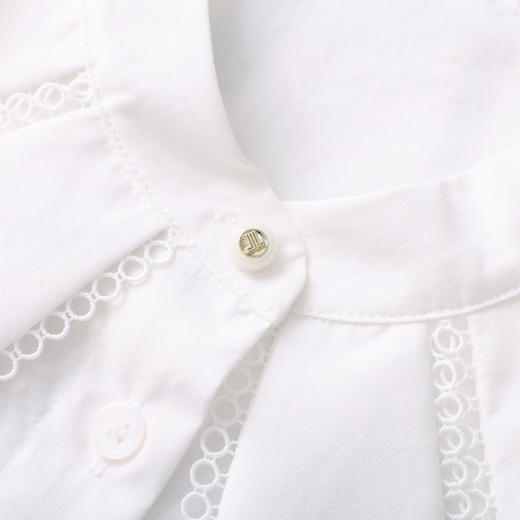 「高货wl」全新升级【铂金会员275/天猫369/差价94】(23207)洛诗琳气质优雅白衬衫2026春季新款法式花瓣领上衣 商品图2