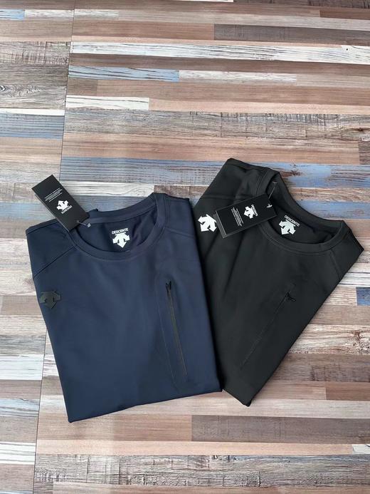 F012814户外轻盈透气内里加绒压胶防风长袖卫衣 商品图3