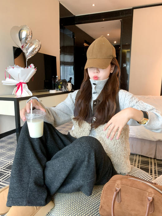 <曾小咸推荐>2.7现货秒杀 ！微信超特价！2色韩系抽绳休闲裤 日常189.99 立减100 秒杀89.99！！ 马甲 秒杀129.99！！ 商品图7