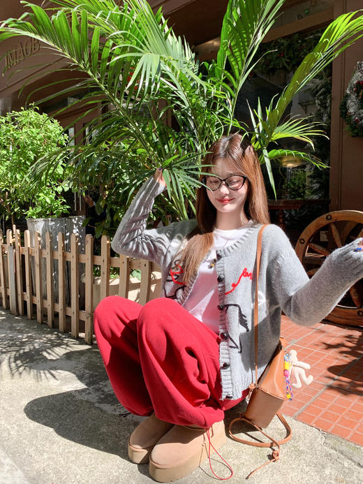 <曾小咸推荐>2.14现货秒杀 ！微信超特价！韩系可爱卡通刺绣毛衣 日常229.99 立减130 秒杀99.99！！ 商品图11