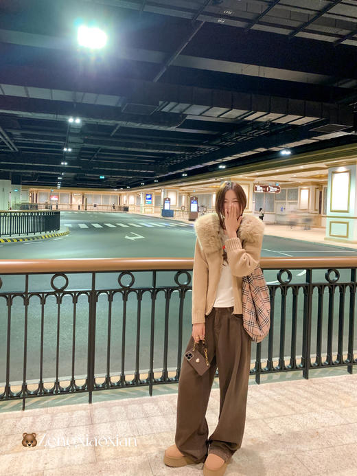 <曾小咸推荐>2.8现货秒杀 ！微信超特价！毛领连帽短款毛衣 日常209.99 立减80 秒杀129.99！！ 商品图14