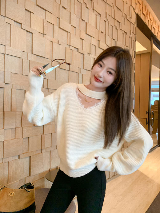 <曾小咸推荐>2.9现货秒杀 ！微信超特价！韩系挂脖v领毛衣 日常179.99 立减90 秒杀89.99！！ 商品图13