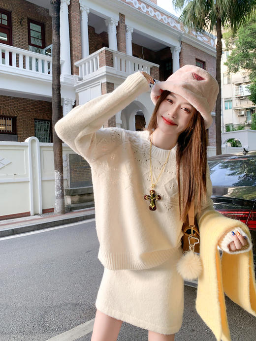 <曾小咸推荐>2.8现货秒杀 ！微信超特价！ 韩系镂空毛衣 日常189.99 立减100 秒杀89.99！！ 针织短裙 日常139.99 立减80 秒杀59.99！！ 商品图11