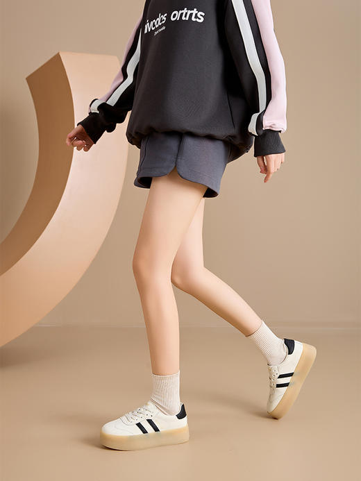 【厚底增高经典款德训鞋 SSD1112119】全网都在找的德训鞋   同款都是好几百 我们只要99💰直接将这股风吹回家 商品图1