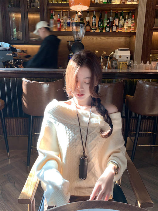 <曾小咸推荐>现货秒杀 ！微信超特价！露肩一字肩毛衣 日常199.99 立减110 秒杀89.99！！半身裙 秒杀69.99！！ 商品图11